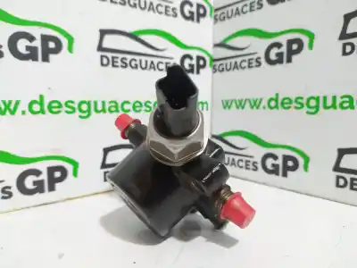 Tweedehands auto-onderdeel INJECTOR HELLING voor FORD C-MAX (CB3)  OEM IAM-referenties 4M5Q9D280DB  