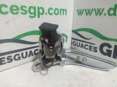 Автозапчасти б/у внутри передней правой ручки за mazda 6 hatchback (gg) 2.0 di (gg14) ссылки oem iam   