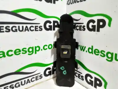 Second-hand car spare part right front power window switch for citroen c4 berlina exclusive oem iam references 8216gj