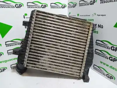 Pezzo di ricambio per auto di seconda mano INTERCOOLER per VOLKSWAGEN TOUAREG (7LA)  Riferimenti OEM IAM 7L0117339  