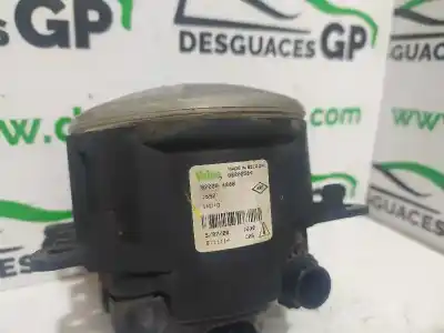 Recambio de automóvil de segunda mano de faro antiniebla derecho para renault scenic ii grand confort authentique referencias oem iam 820004008  