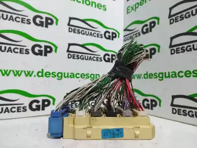 Pièce détachée automobile d'occasion BOÎTES À FUSIBLES pour TOYOTA LAND CRUISER (J9)  Références OEM IAM   