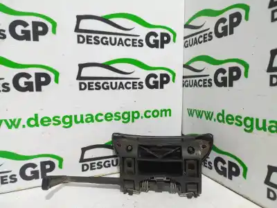 Pezzo di ricambio per auto di seconda mano maniglia esterna anteriore destra per peugeot 206 berlina gti riferimenti oem iam   