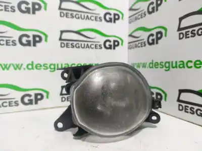 Second-hand car spare part right fog light for audi a4 avant (b5) 1.9 tdi quattro oem iam references 8d0941700b