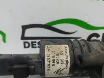 Pezzo di ricambio per auto di seconda mano pompa pulita per renault clio ii fase i (b/cbo) 1.9 d alize riferimenti oem iam 9643447980  
