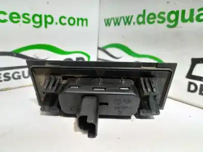 Second-hand car spare part tailgate back door handle for renault clio iii confort expression oem iam references 8200076240e  