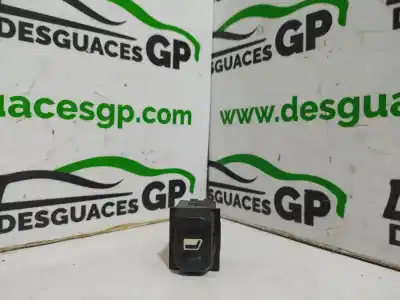 Pezzo di ricambio per auto di seconda mano interruttore alzacristalli anteriore destro per citroen berlingo 1.9 d multispace riferimenti oem iam 