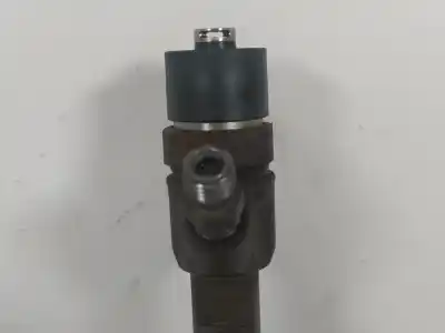 Second-hand car spare part injector for kia cee´d concept oem iam references 338002a400  