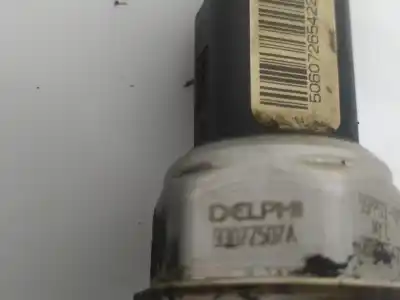 Автозапчасти б/у рампа инжектора за renault clio iii confort expression ссылки oem iam 93077507a  