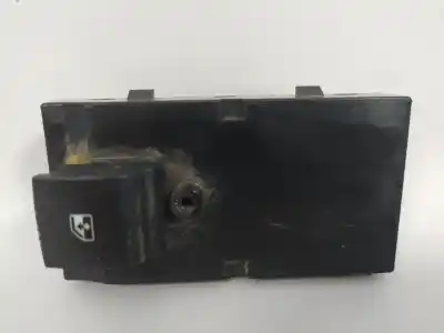 Pièce détachée automobile d'occasion COMMANDE DE LÈVE VITRE AVANT DROIT pour CHEVROLET ORLANDO  Références OEM IAM 13305370  