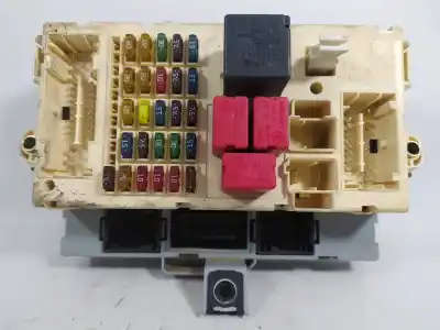 Pezzo di ricambio per auto di seconda mano scatola relè/fusibili per fiat stilo (192) 1.9 jtd cat riferimenti oem iam 51715858