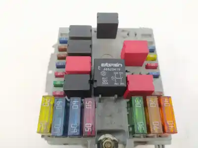 Second-hand car spare part fuse box unit for fiat punto berlina (188) 1.2 8v dynamic oem iam references 46520419  