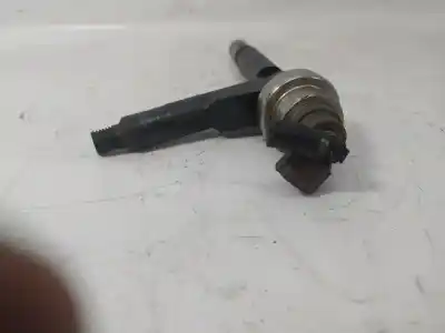 Second-hand car spare part injector for opel combo familiar oem iam references 8973138613  