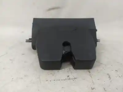 Pièce détachée automobile d'occasion coffre / serrure de porte pour volvo s40 berlina 2.4 summum références oem iam 01043431002  