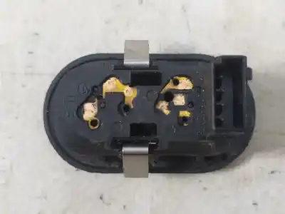 Peça sobressalente para automóvel em segunda mão botão / interruptor elevador vidro dianteiro direito por opel zafira a club referências oem iam 13363100  