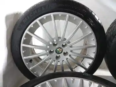 Pièce détachée automobile d'occasion jeu de jantes pour alfa romeo alfa 156 (116) 1.9 jtd distinctive références oem iam   