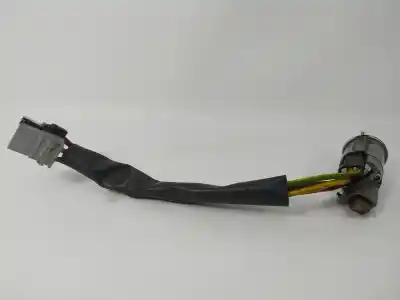 Second-hand car spare part ignition switch for renault trafic t 1300 oem iam references d26m06  