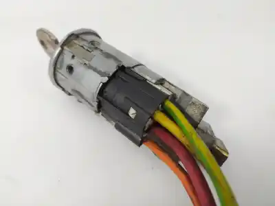 Second-hand car spare part ignition switch for renault trafic t 1300 oem iam references d26m06  