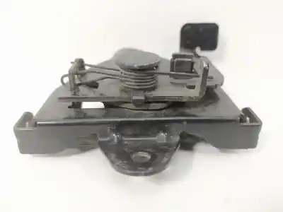 Second-hand car spare part bonnet lock for kia cee´d emotion oem iam references   