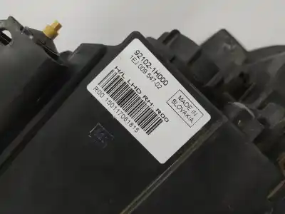 Second-hand car spare part right headlight for kia cee´d emotion oem iam references   