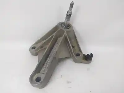 Second-hand car spare part engine support for renault scenic ii confort dynamique oem iam references 8200043084  