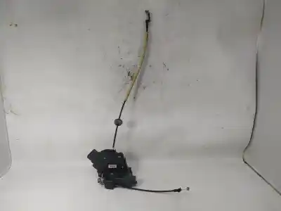 Peça sobressalente para automóvel em segunda mão fechadura da porta dianteira esquerda por ford focus berlina (cap) ghia referências oem iam 