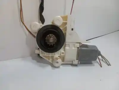 Peça sobressalente para automóvel em segunda mão motor elevador vidro dianteiro direito por ford focus berlina (cap) ambiente (d) referências oem iam 4m5t14553