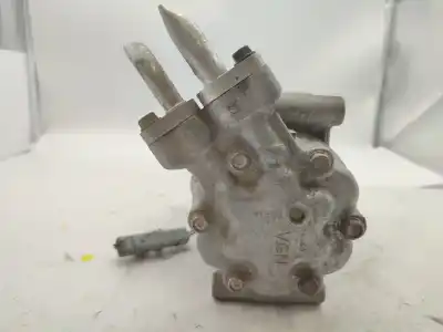 Peça sobressalente para automóvel em segunda mão compressor de ar condicionado a/a a/c por renault clio iii exception referências oem iam 8200578856  