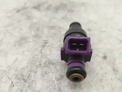 Second-hand car spare part injector for renault clio ii fase ii (b/cb0) authentique oem iam references 873774  
