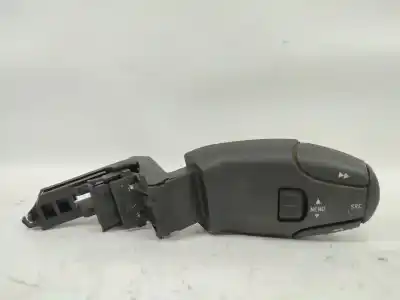 Pièce détachée automobile d'occasion COMMANDE AU VOLANT pour PEUGEOT 307 (S1)  Références OEM IAM 96413388ZL  