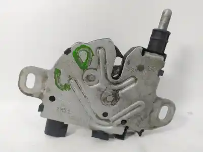 Recambio de automóvil de segunda mano de CERRADURA CAPOT para FORD FOCUS BERLINA (CAP)  referencias OEM IAM   