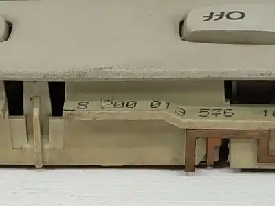 Автозапчасти б/у внутренний свет за renault laguna ii (bg0) authentique ссылки oem iam 8200033829  