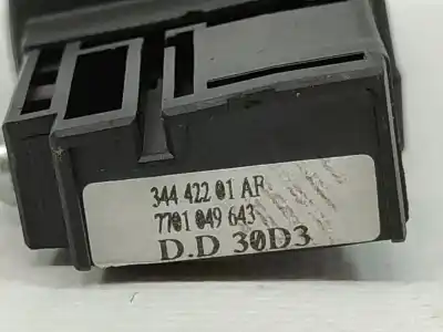 Second-hand car spare part steering wheel switch for renault laguna ii (bg0) authentique oem iam references 7701049643  