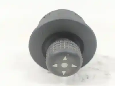 Pezzo di ricambio per auto di seconda mano controllo specchio per peugeot partner (s2) combi plus riferimenti oem iam 185526