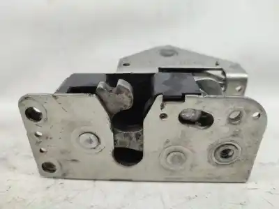 Pezzo di ricambio per auto di seconda mano SERRATURA PORTA POSTERIORE DESTRA per IVECO DAILY CAJA CERRADA (2006 =>)  Riferimenti OEM IAM 500329770  