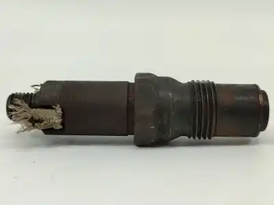 Pièce détachée automobile d'occasion INJECTEUR pour OPEL KADETT E  Références OEM IAM 6734501C  