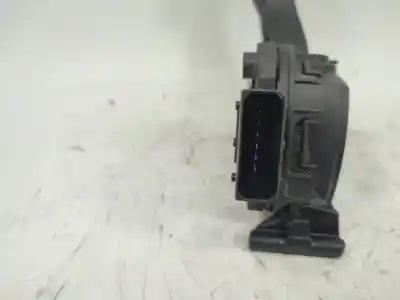 Second-hand car spare part accelerator pedal for opel astra j lim. enjoy oem iam references 13252702  