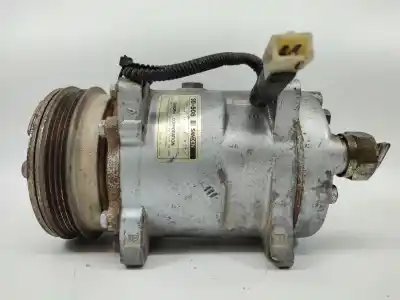 Recambio de automóvil de segunda mano de compresor aire acondicionado para peugeot 205 berlina 1.6 58kw referencias oem iam sd5085431  