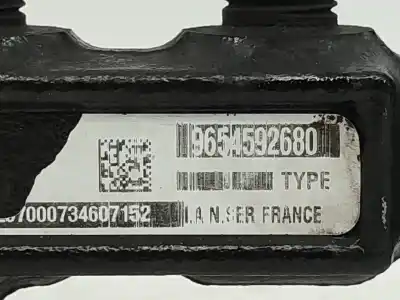 Автозапчасти б/у рампа инжектора за ford c-max (cb3) ghia ссылки oem iam 9654592680  