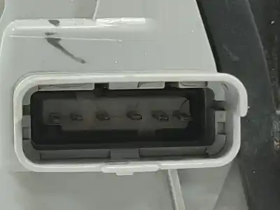 Second-hand car spare part left front door lock for peugeot 307 break / sw (s1) sw clim oem iam references   