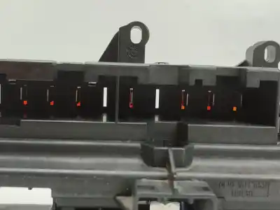 Second-hand car spare part fuse box unit for bmw serie 7 (e65/e66) 730d oem iam references   