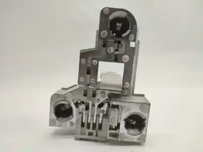 Peça sobressalente para automóvel em segunda mão suporte de lâmpada por bmw serie 3 touring (e46) 320d referências oem iam 8363761