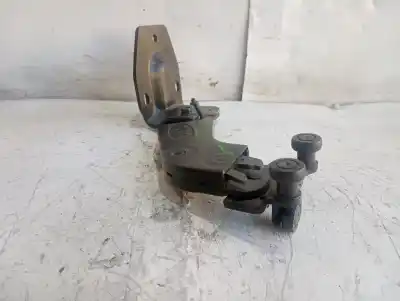 Second-hand car spare part hinge for kia carnival ii 2.9 cdri ex oem iam references   