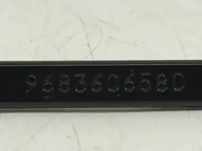 Second-hand car spare part left front windshield wiper arm for citroen c3 exclusive oem iam references 9683606580  