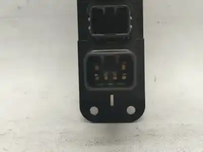 Second-hand car spare part switch for kia carnival ii 2.9 cdri ex oem iam references   