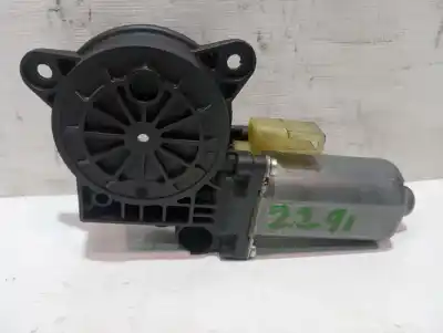 Peça sobressalente para automóvel em segunda mão MOTOR DO LIMPA PARA BRISAS por FORD FIESTA (CBK)  Referências OEM IAM 0130821939  