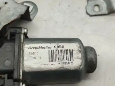 Second-hand car spare part passenger side right window regulator for renault twingo authentique oem iam references   