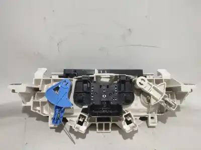 Peça sobressalente para automóvel em segunda mão comando de sofagem (chauffage / ar condicionado)  por renault twingo authentique referências oem iam 69637001  