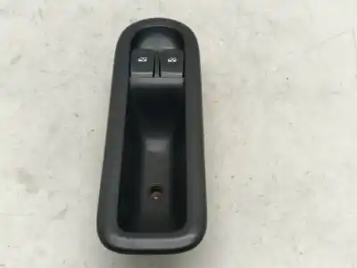 Peça sobressalente para automóvel em segunda mão botão / interruptor elevador vidro dianteiro direito por renault twingo authentique referências oem iam 8200356513