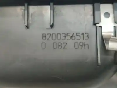 Second-hand car spare part right front power window switch for renault twingo authentique oem iam references 8200356513  